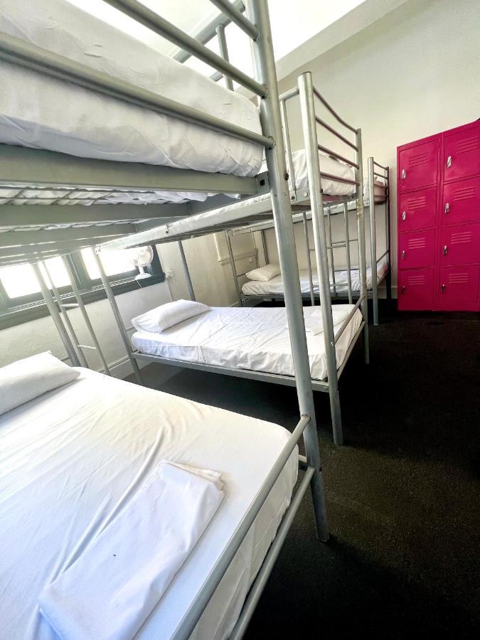The Downing Hostel Sydney Buitenkant foto